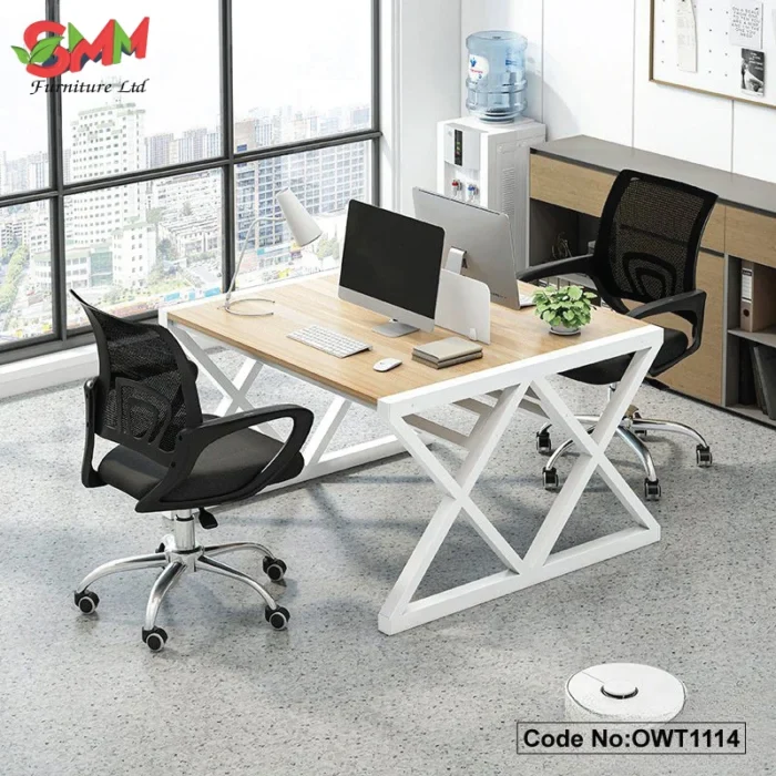 Modern Design Office Staff Table With Partition