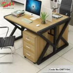 Modern Office Employee Desk With Partition