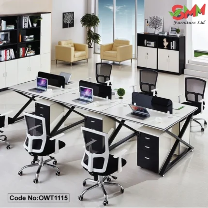 Simple Design Office Workstation Table with Partitions
