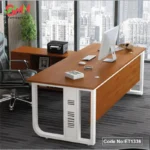Office Executive Desk with Modern Features
