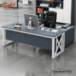 Compact Executive Table for Limited Spaces