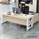 Compact Executive Table for Limited Spaces