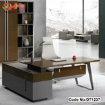 Durable Office Director Table for Work & Meetings