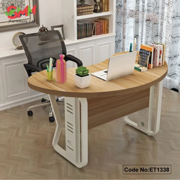 High-End-Executive-Table-with-Luxury-Appeal