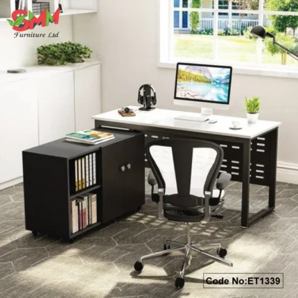 Contemporary Executive Table for Modern Offices