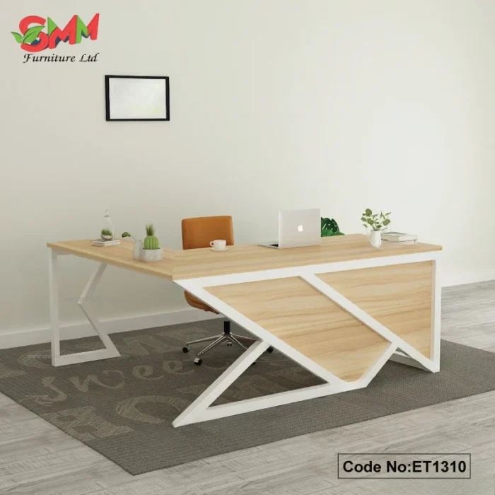 Office-Executive-Table-for-Smart-Workspaces