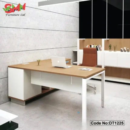 Professional Office Director Table for Managers