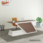 Sleek-and-Functional-Executive-Table-Design